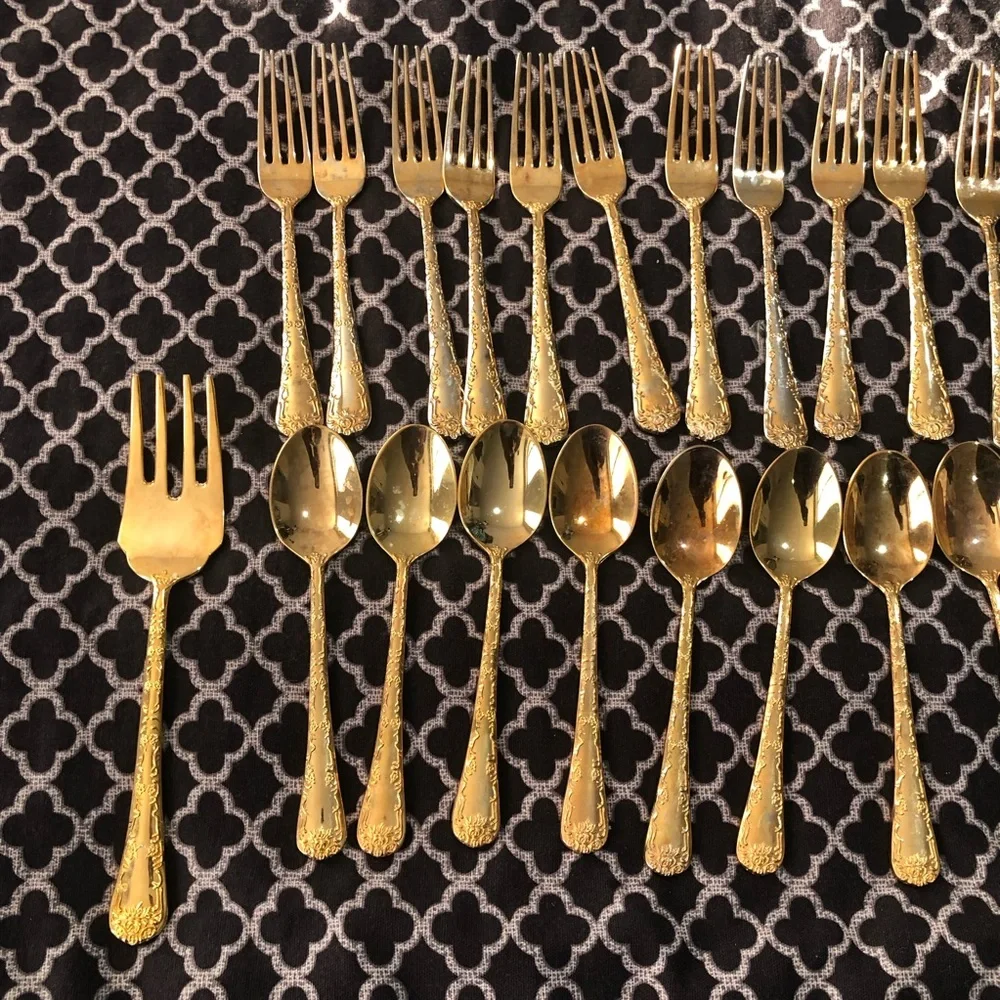 Vtg William Rogers and Sons Flatware Silverware GOLD PLATE 23 Pieces 9” Fork L12